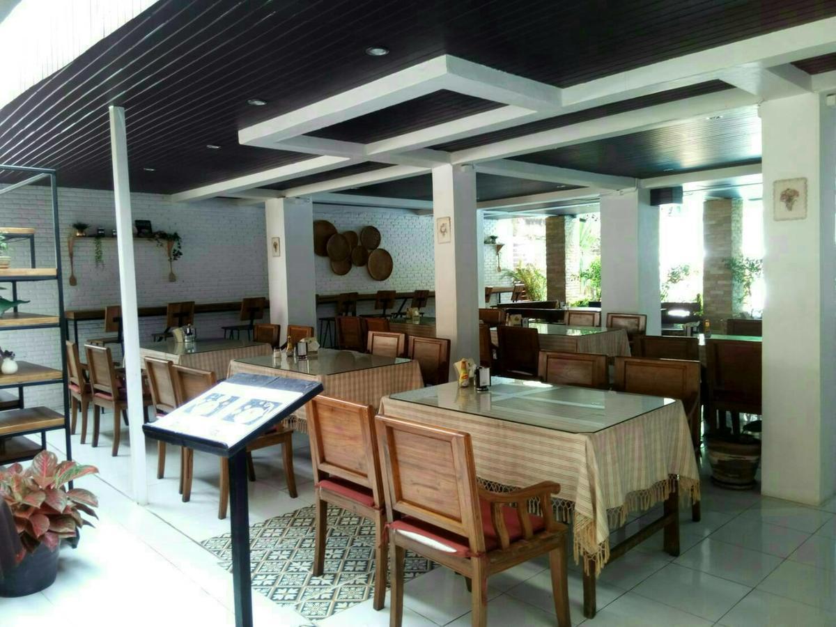 Thana Hotel Chiang Mai Exterior photo