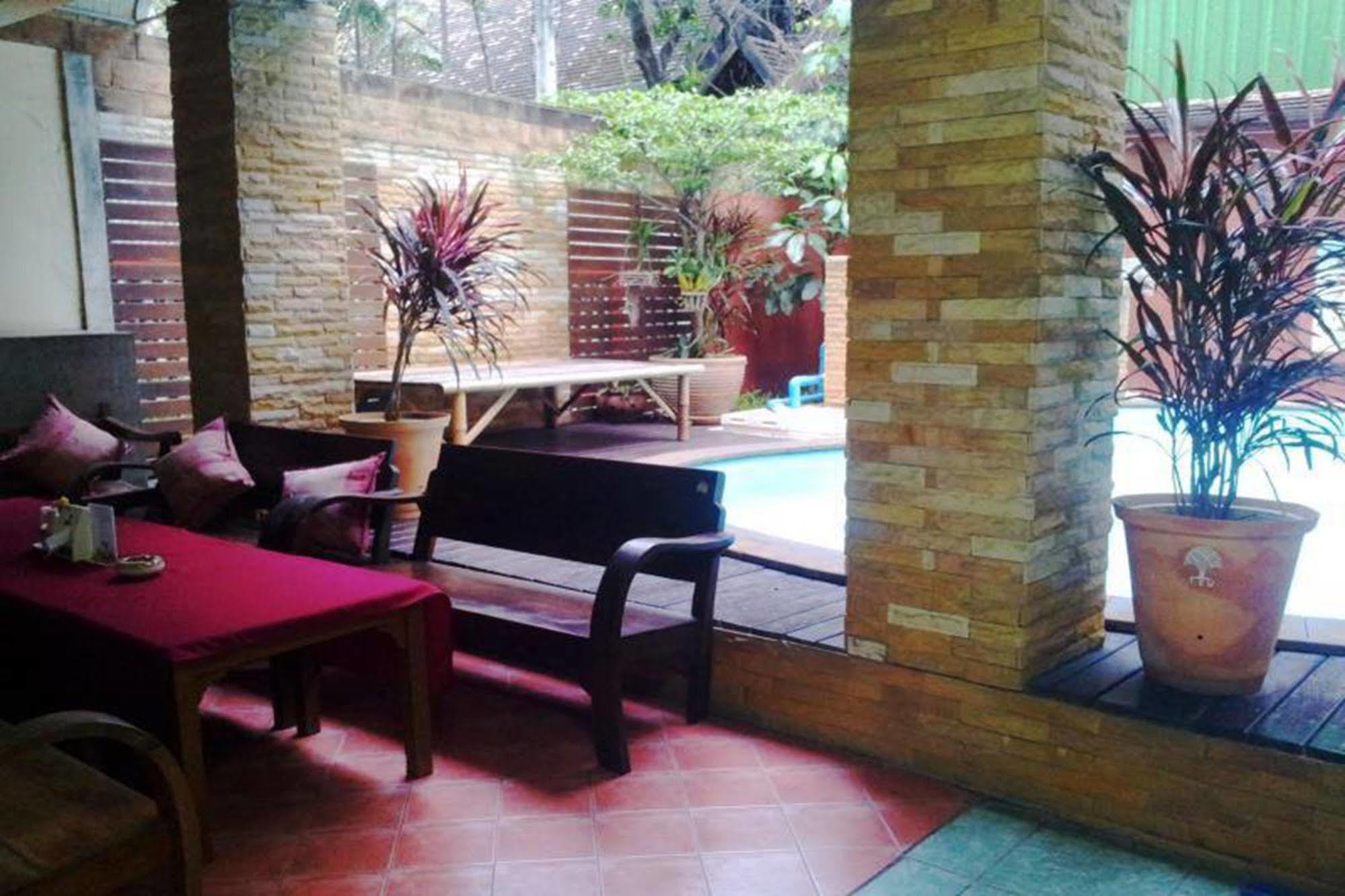 Thana Hotel Chiang Mai Exterior photo